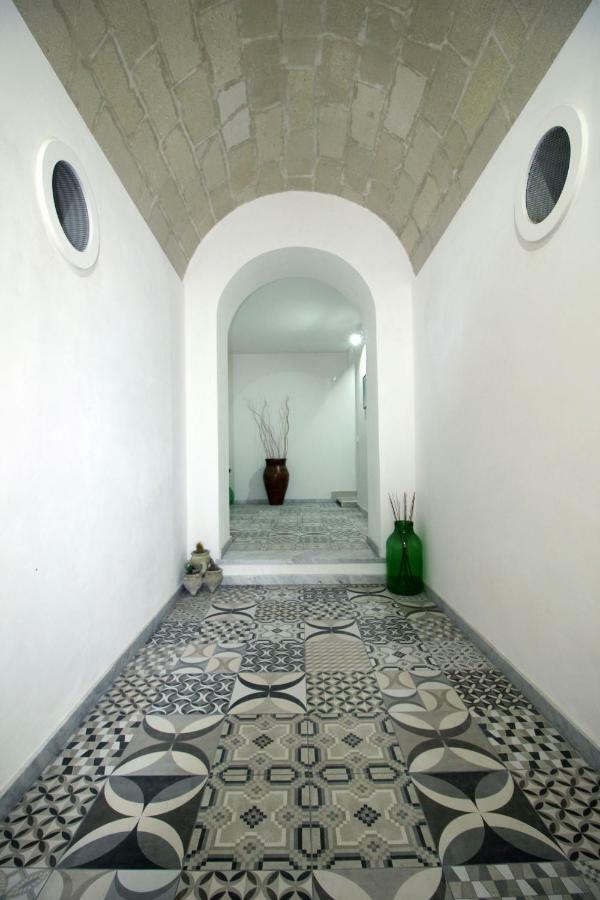De Nobili'S Apartments Trapani Exterior foto